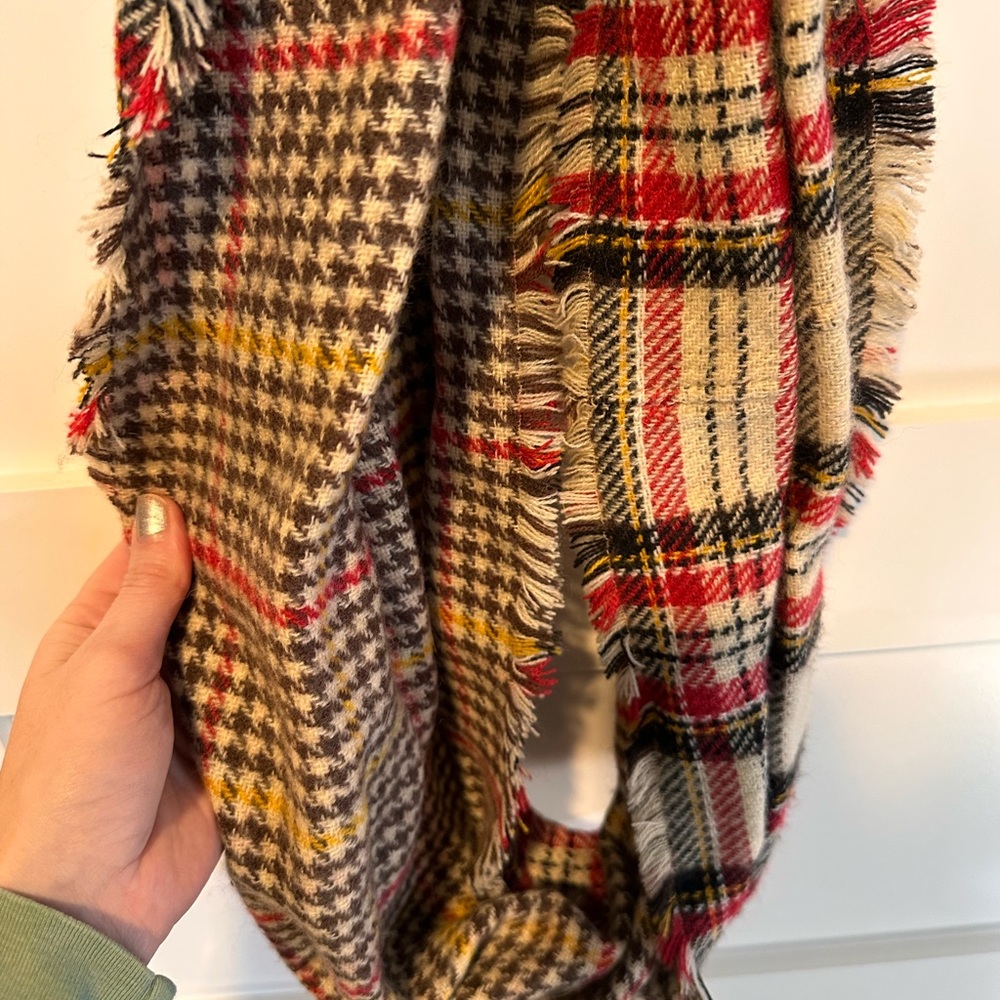 Plaid infinity scarf